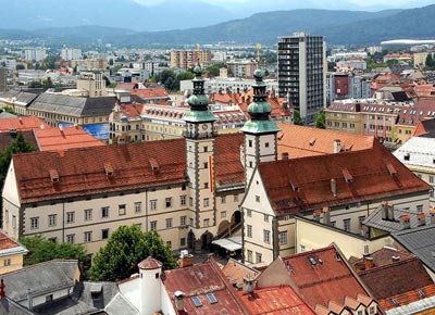 Города Австрии. Вид на город Клагенфурт (Klagenfurt).