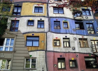 Достопримечательности Австрии. Дом Хундертвассера (Hundertwasser Haus).